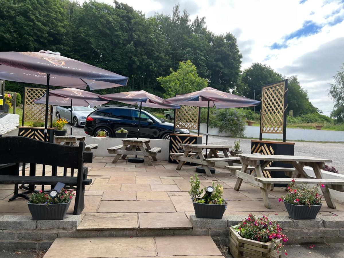 Chainbridge Usk Riverside Gastro Pub And Accommodation Trostrey Exterior foto